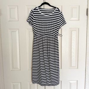 Isabel Maternity by Ingrid & Isabel Short Sleeve Tie Waist Dress - Navy L